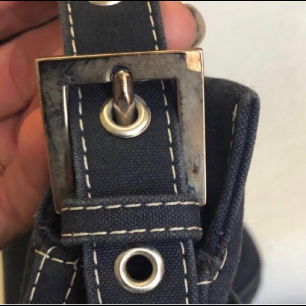 AUTH TRENDY FENDI BAG - Picture 6 of 16